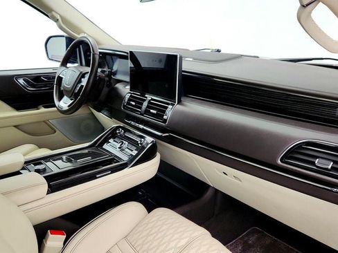 Used 2024 Lincoln Navigator Black Label AWD/4WD image 26