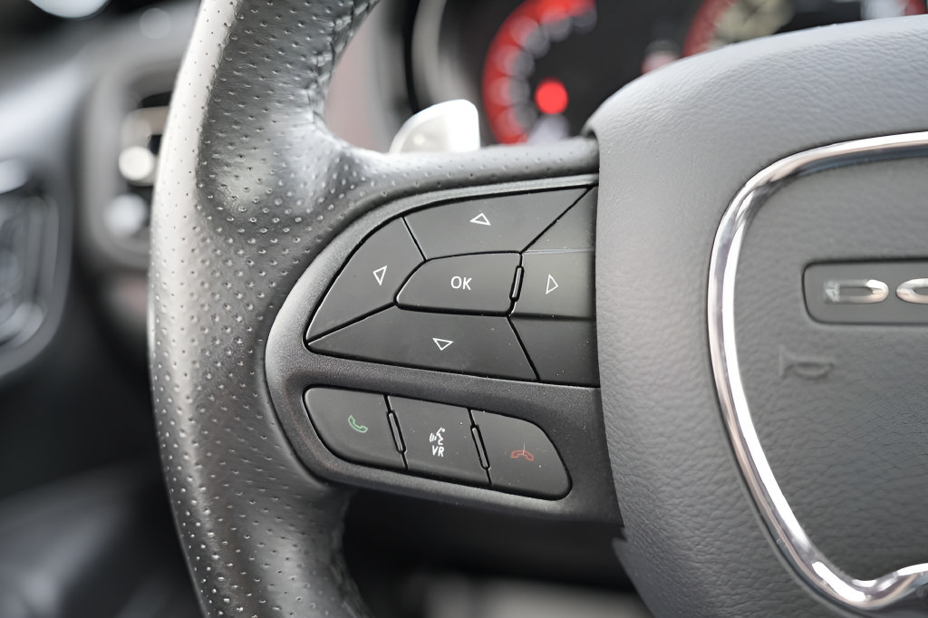 Used 2023 Dodge Durango R/T AWD/4WD image 32