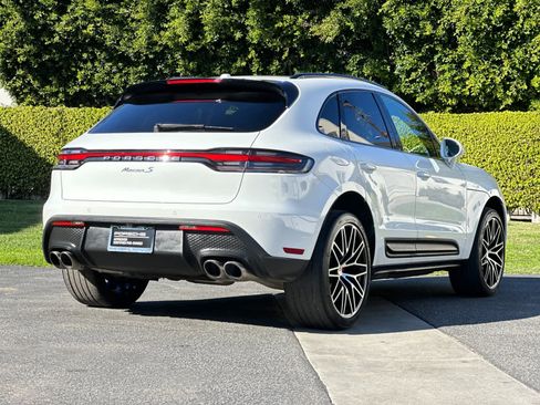 Used 2023 Porsche Macan S image 8