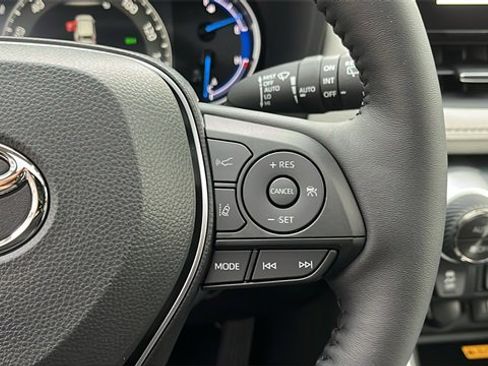 New 2025 Toyota RAV4 XLE Premium image 10