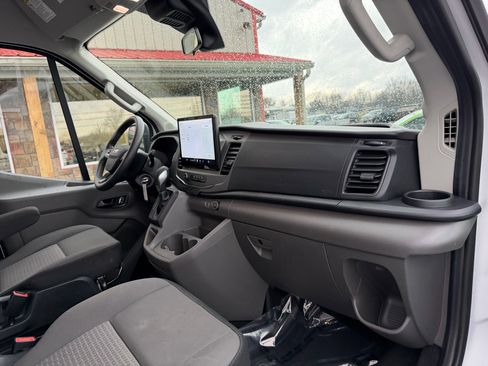 Used 2022 Ford Transit 350 XLT image 25