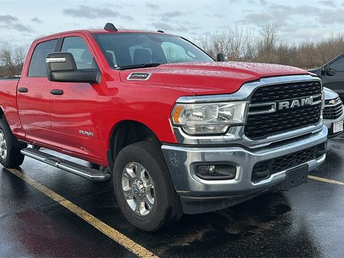 Used 2024 RAM 2500 Big Horn w/ Bed Utility Group image 3