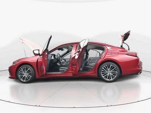 Used 2022 Lexus ES 350 w/ Premium Package image 32