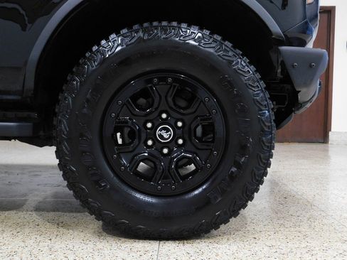 Used 2024 Ford Bronco Wildtrak image 98