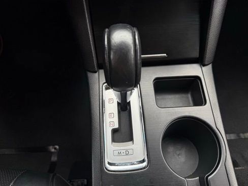 Used 2016 Subaru Outback 2.5i Limited image 16