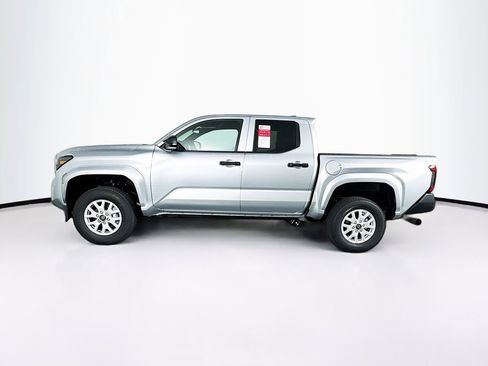 Used 2026 Toyota Tacoma SR image 6