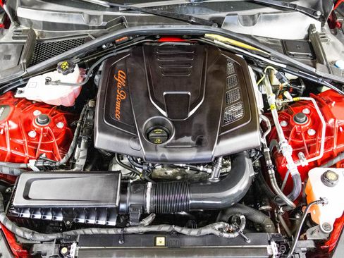 Used 2018 Alfa Romeo Giulia Base w/ Nero Edizione image 47