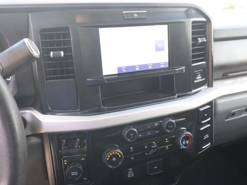 Used 2025 Ford F350 XLT AWD/4WD image 19