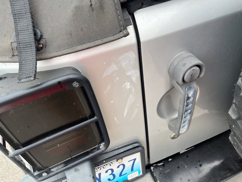 Used 2009 Jeep Wrangler Sahara AWD/4WD image 9