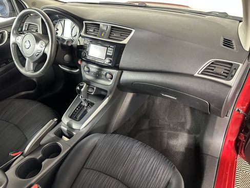 Used 2016 Nissan Sentra SV FWD image 27