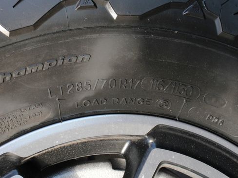 Used 2026 Jeep Wrangler Unlimited Rubicon image 37