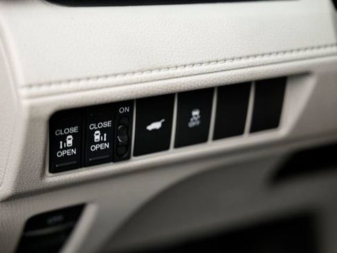 New 2026 Honda Odyssey EX-L image 25