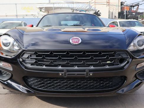 Used 2018 FIAT 124 Spider Classica w/ Technology & Siriusxm Group RWD image 40