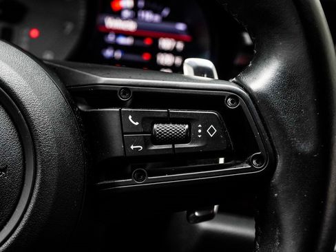 Used 2022 Porsche Macan S w/ Premium Package Plus image 35