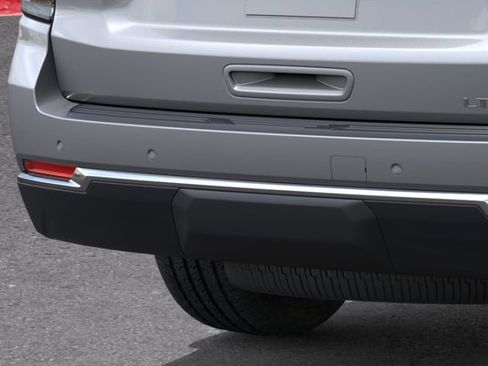 New 2026 Chevrolet Suburban LT w/ Comfort Package RWD image 14
