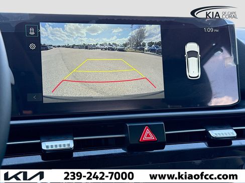 New 2026 Kia Sportage EX image 33