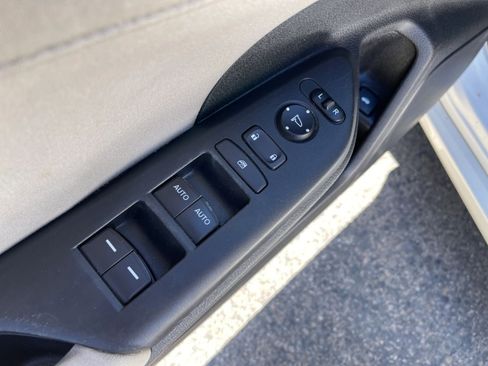 Used 2019 Honda Insight EX image 20