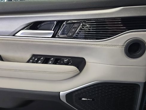 New 2026 Jeep Grand Wagoneer L image 13