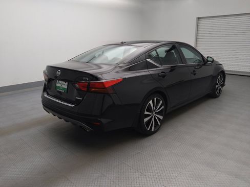 Used 2021 Nissan Altima 2.0 SR image 9