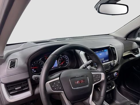 Used 2024 GMC Terrain SLT w/ Tech Package AWD/4WD image 10