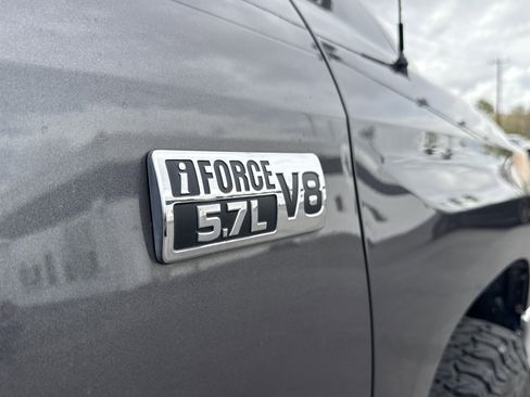 Used 2016 Toyota Tundra SR5 image 30