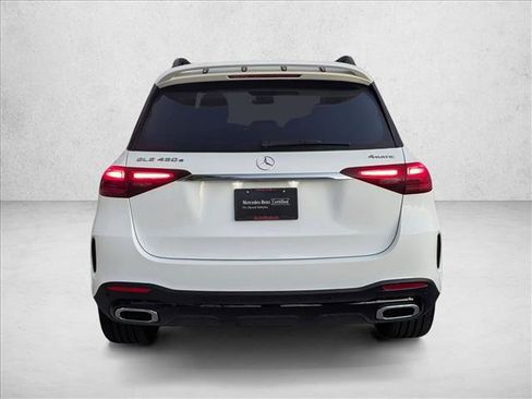 Used 2025 Mercedes-Benz GLE 450e 4MATIC image 7