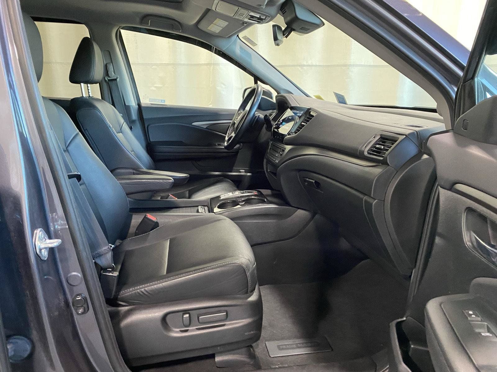 Used 2021 Honda Pilot EX-L image 11