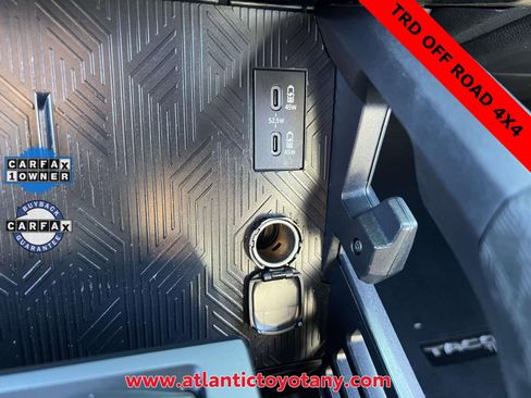 Used 2024 Toyota Tacoma TRD Off-Road image 26