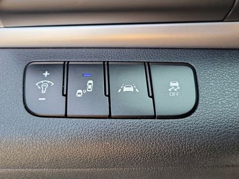 Used 2019 Hyundai Elantra Limited w/ Ultimate Package 02 FWD image 20