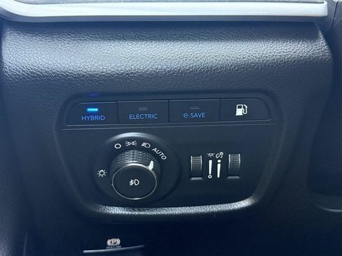 Used 2023 Jeep Grand Cherokee 4WD 4xe w/ Luxury Tech Group II image 41