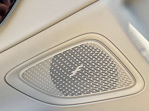 Certified 2023 Mercedes-Benz C 300 4MATIC Sedan image 32