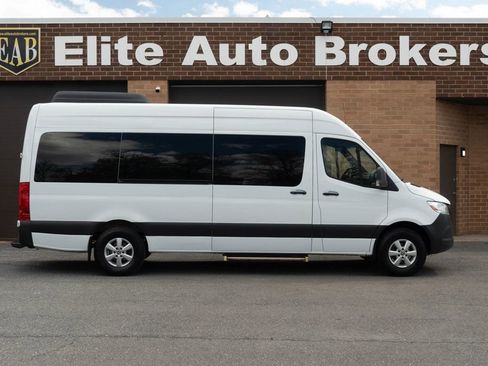 Used 2020 Mercedes-Benz Sprinter 2500 image 5