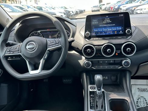 Used 2024 Nissan Sentra SV FWD image 18