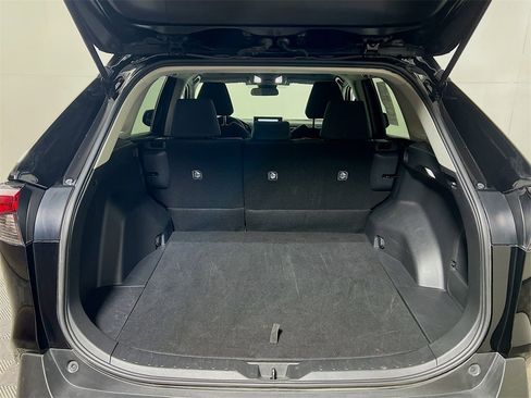 Certified 2025 Toyota RAV4 LE image 23