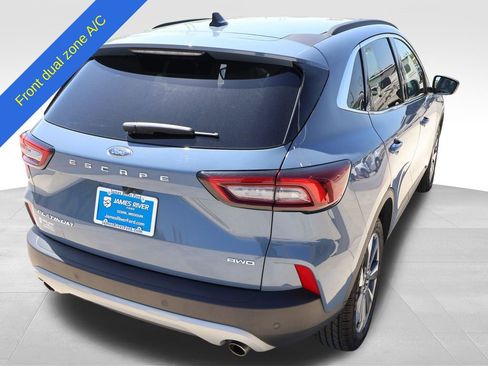 Used 2025 Ford Escape Platinum AWD/4WD image 5