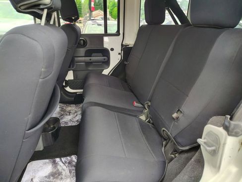 Used 2010 Jeep Wrangler Unlimited Sport AWD/4WD image 10