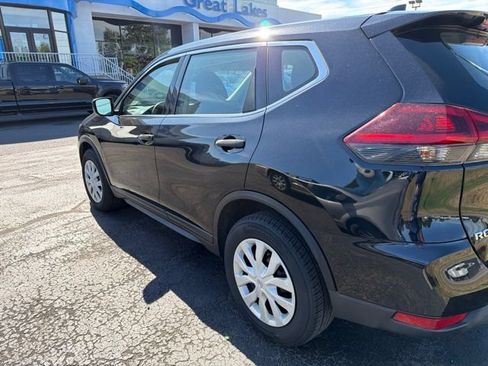 Used 2020 Nissan Rogue S AWD/4WD image 5