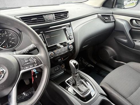 Used 2020 Nissan Rogue Sport S w/ Appearance Package FWD image 15