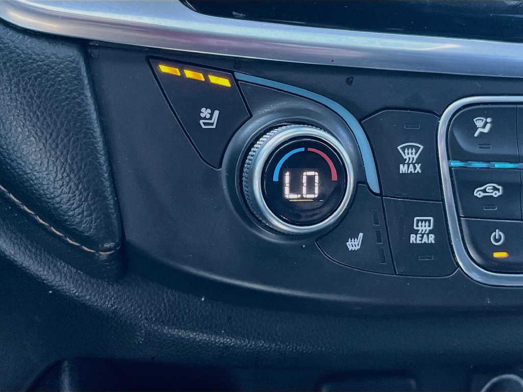Used 2018 Chevrolet Traverse Premier w/ Redline Edition FWD image 21