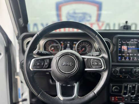 Used 2018 Jeep Wrangler Unlimited Rubicon AWD/4WD image 45