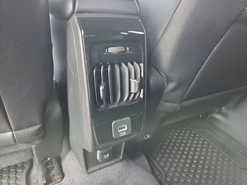 Used 2025 Jeep Compass Trailhawk AWD/4WD image 12