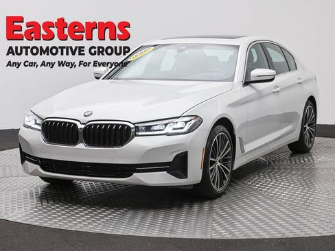 Used 2022 BMW 530i xDrive w/ Premium Package AWD/4WD image 1