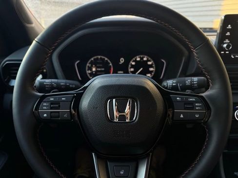 New 2025 Honda Pilot TrailSport image 32