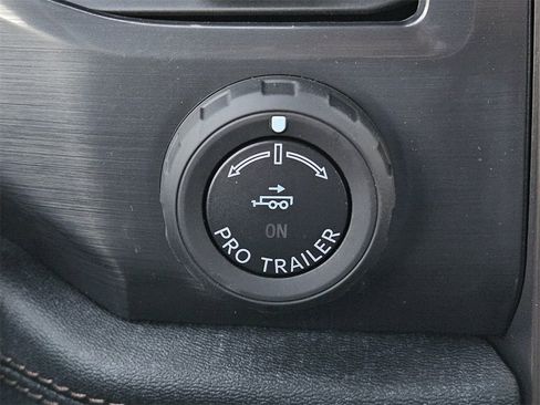 New 2025 Ford F150 Lightning Lariat image 24