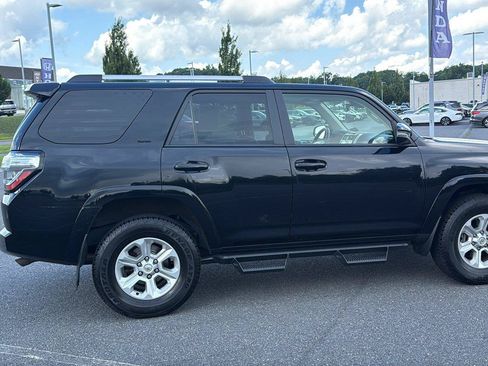 Used 2024 Toyota 4Runner SR5 Premium w/ Moonroof Package AWD/4WD image 4