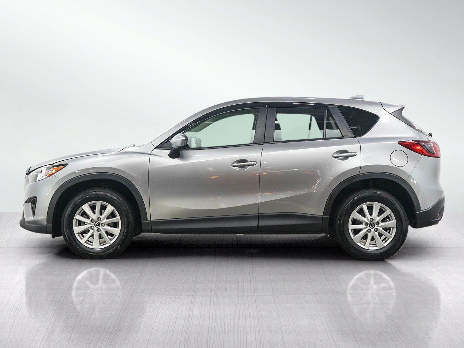 Used 2013 MAZDA CX-5 Touring w/ Touring Tech Pkg AWD/4WD image 2