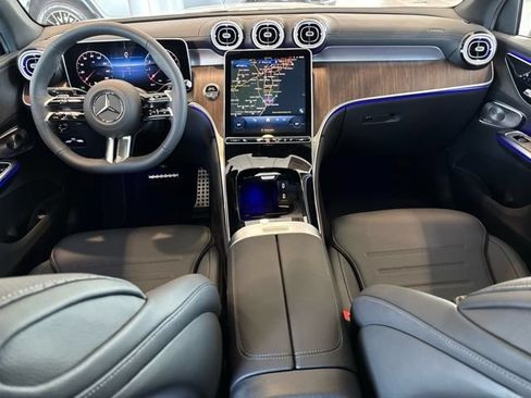 Used 2026 Mercedes-Benz GLC 300 4MATIC image 13