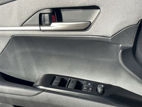 Used 2025 Toyota Camry XSE image 20