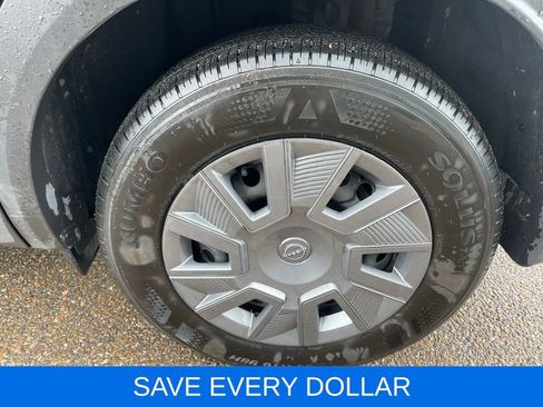 Used 2025 Nissan Kicks S FWD image 23