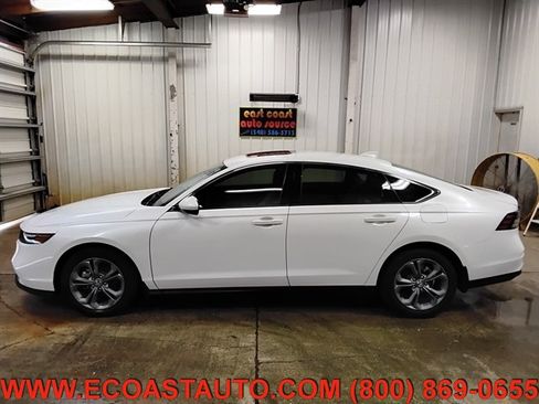 Used 2024 Honda Accord EX image 5
